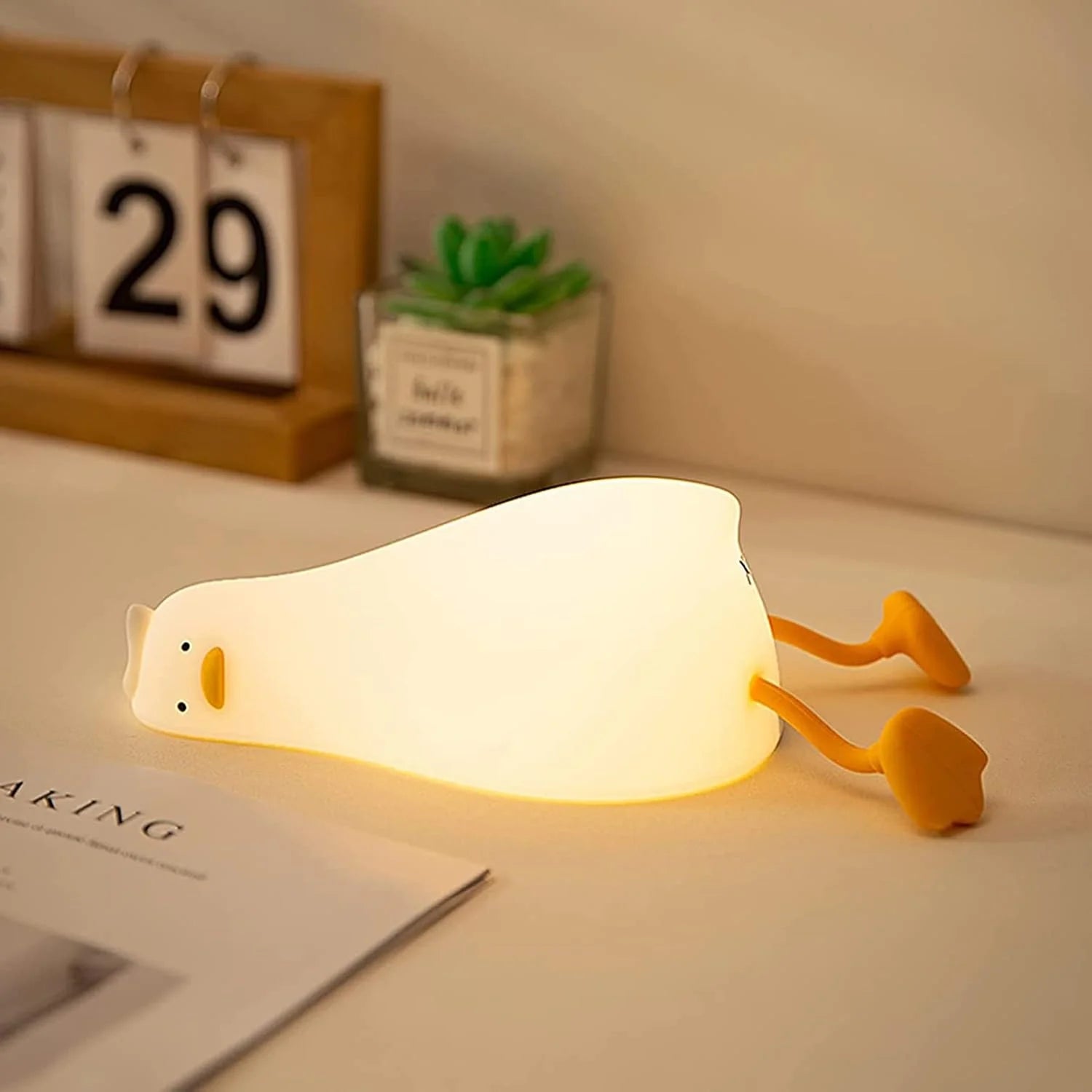 Rechargeable Silicone Nursery Night Light with Timer